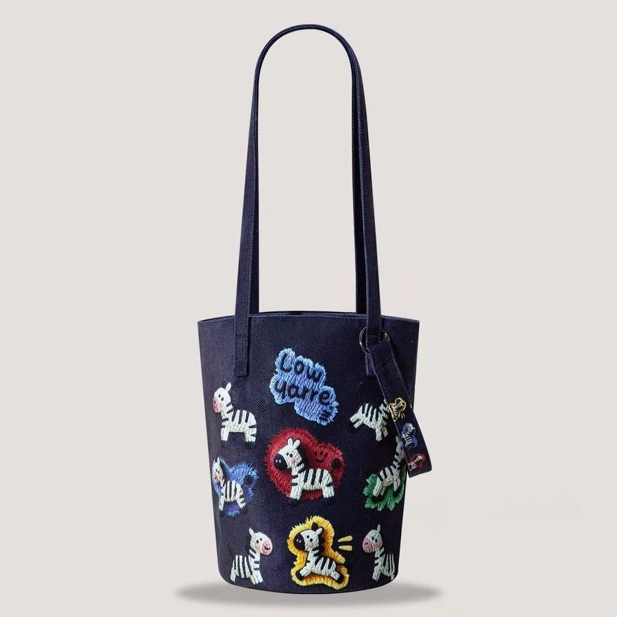 【原创】明月水桶包包女新款斜挎包大容量单肩包通勤上班牛仔针织,箱包皮具/热销女包/男包,手提箱,淘宝优惠券,粉丝福利购,淘宝优惠卷