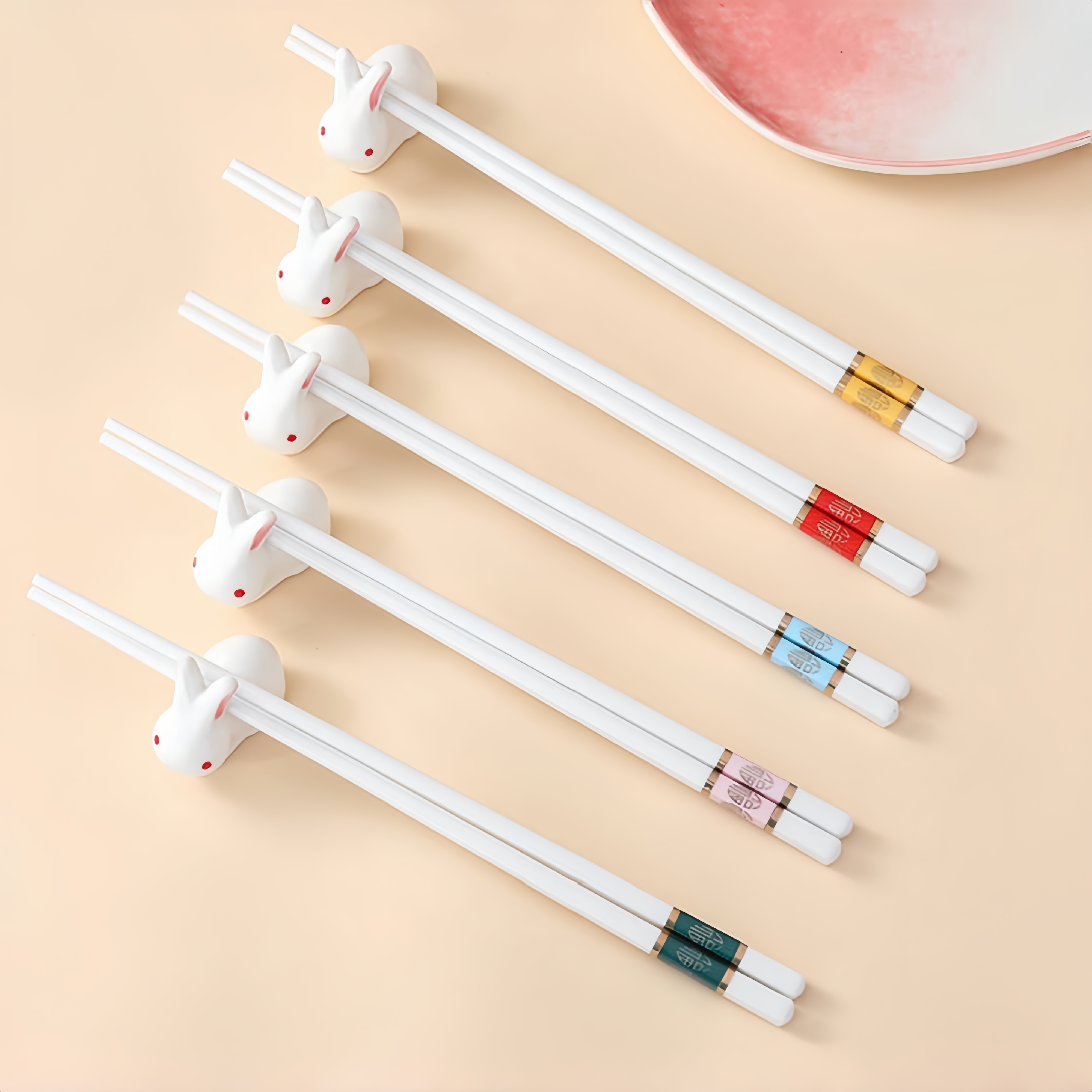 送礼筷子家用陶瓷礼盒套装兔子筷子架分餐一人一筷礼品快子送老外