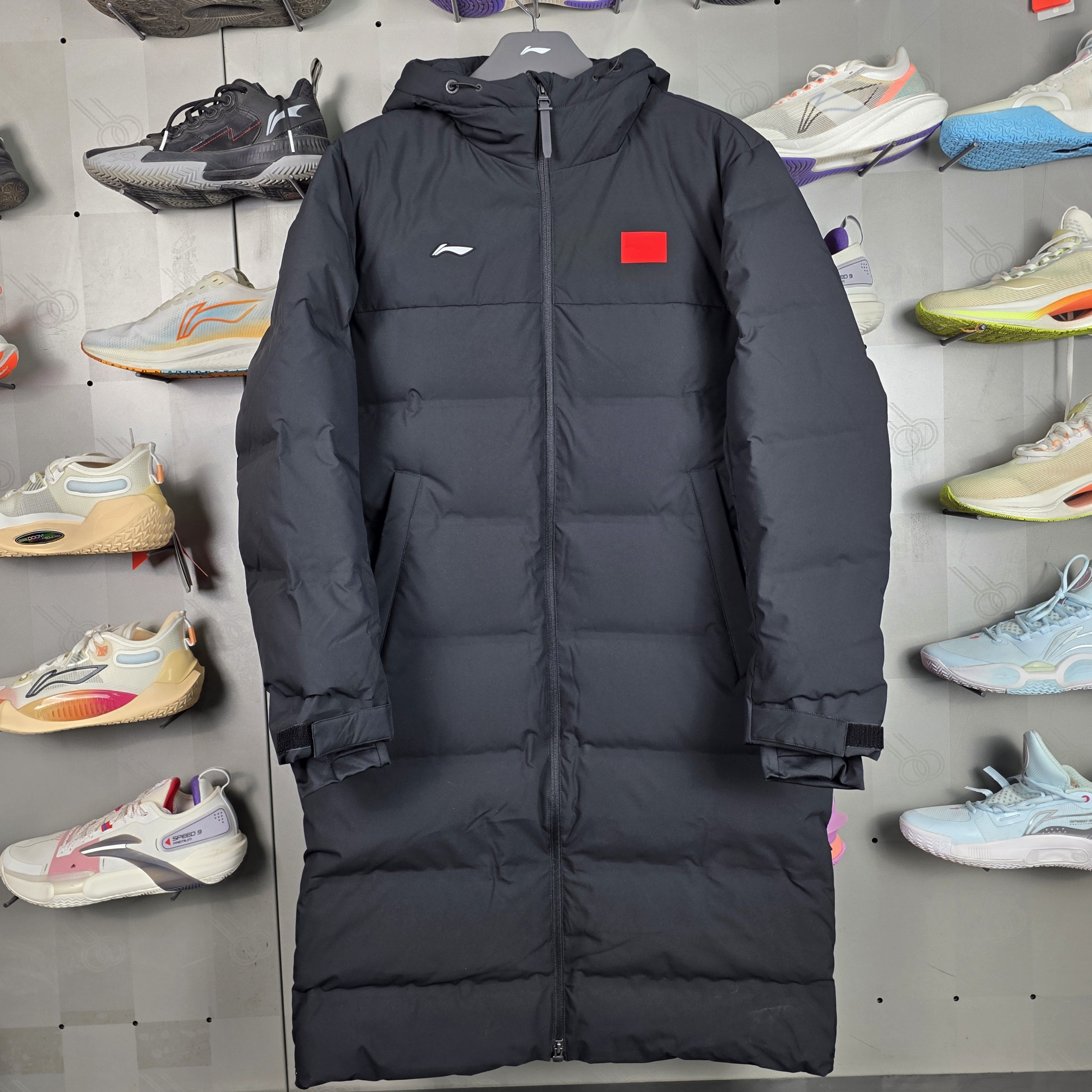 李宁男子长款羽绒服2025年冬季新款荣耀鸭绒保暖连帽外套AYMV659