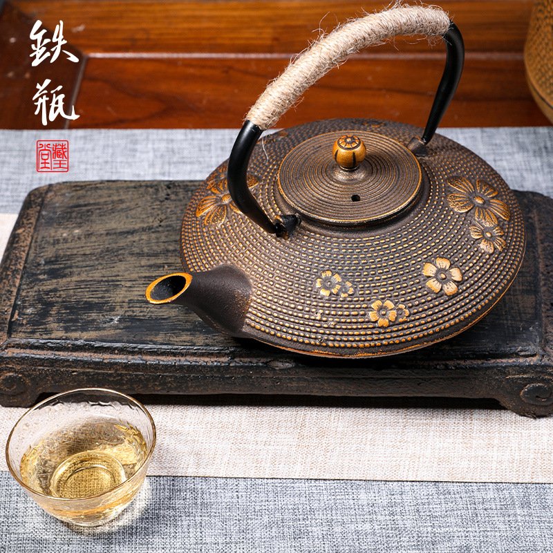 新款扁壶 铸铁壶煮水茶壶无涂层手工制作茶壶日本南部老铁壶