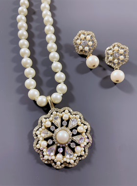 水晶花盘珍珠套装KC打标复古金色