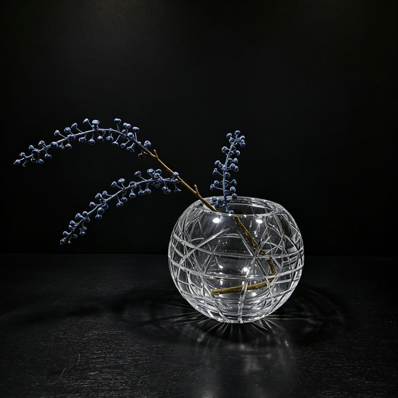 高端水晶刻磨圆球刻条纹玻璃花瓶洽谈桌台面高度花器样板房插花器