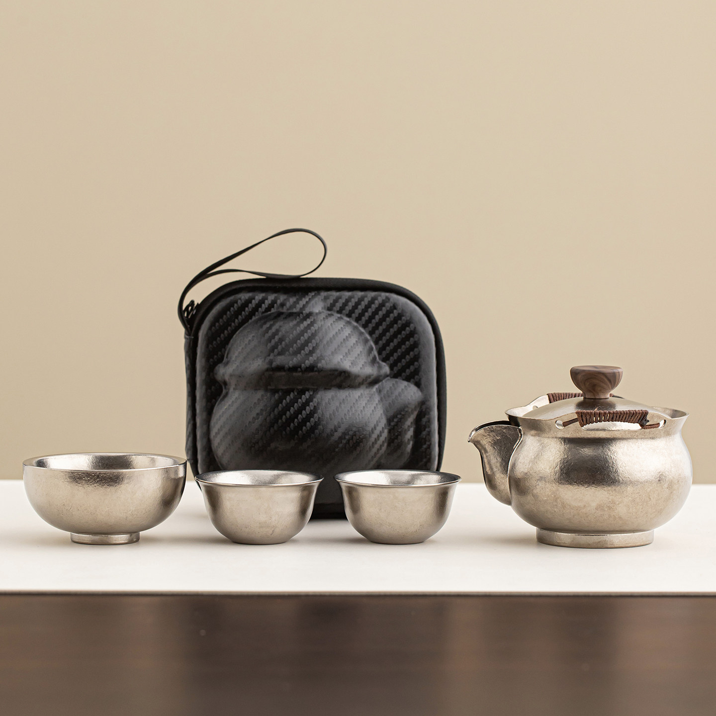 便携式旅行茶具套装一壶三杯纯钛户外轻量化泡茶杯高档防摔轻奢