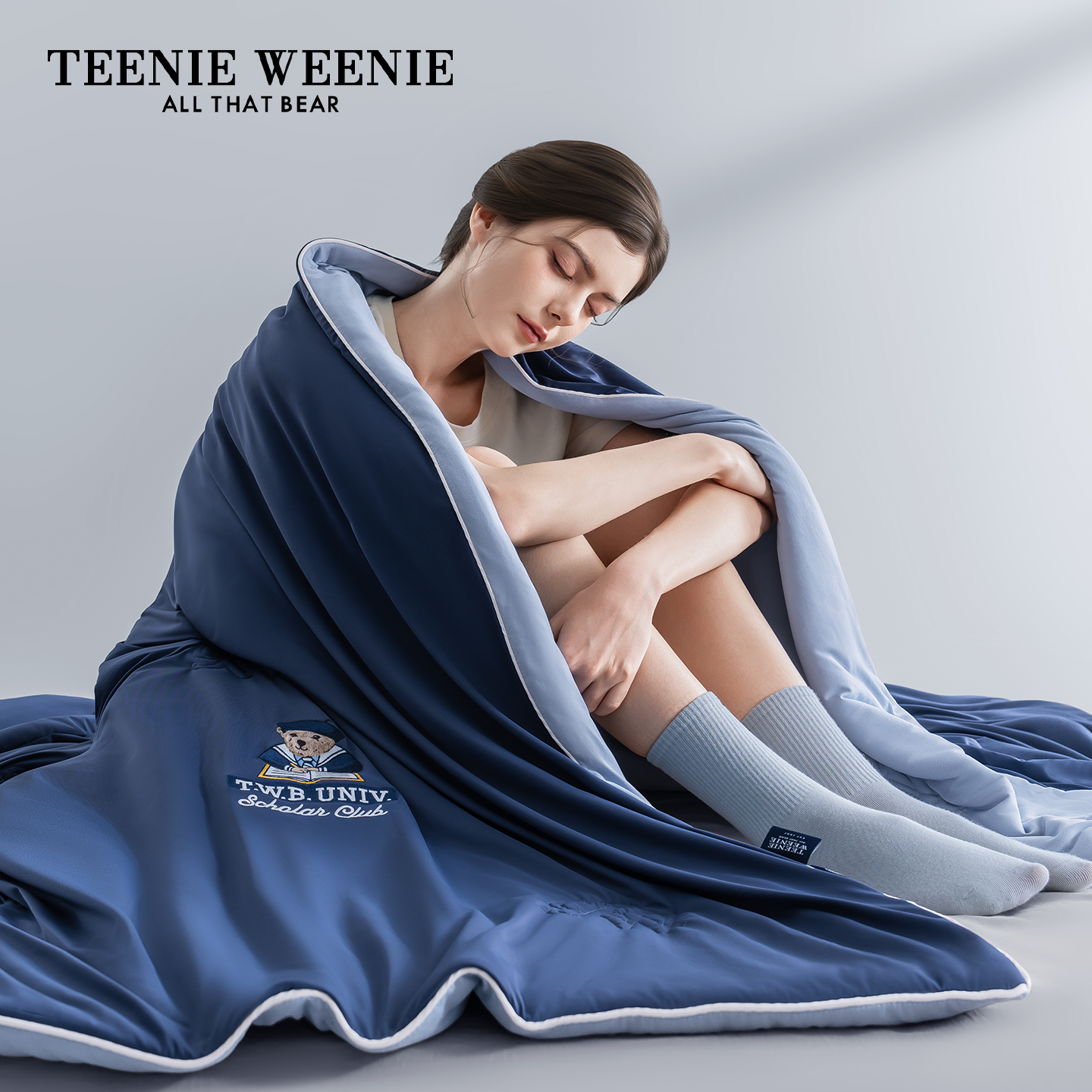 TeenieWeenie小熊刺绣锦纶凉感夏被可机洗儿童空调被薄款小冰被