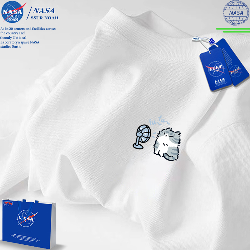 NASA吹风扇小猫短袖t恤男女同款