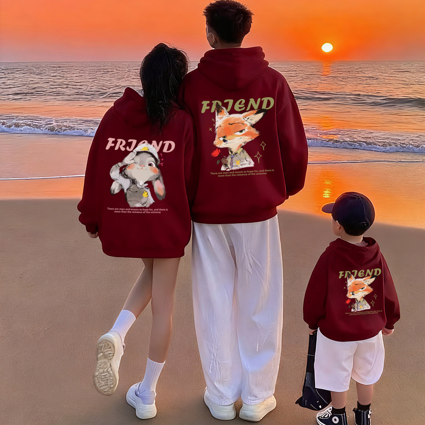 卡通狐狸兔子亲子装一家三四口卫衣2026超火酒红色连帽母子女款潮