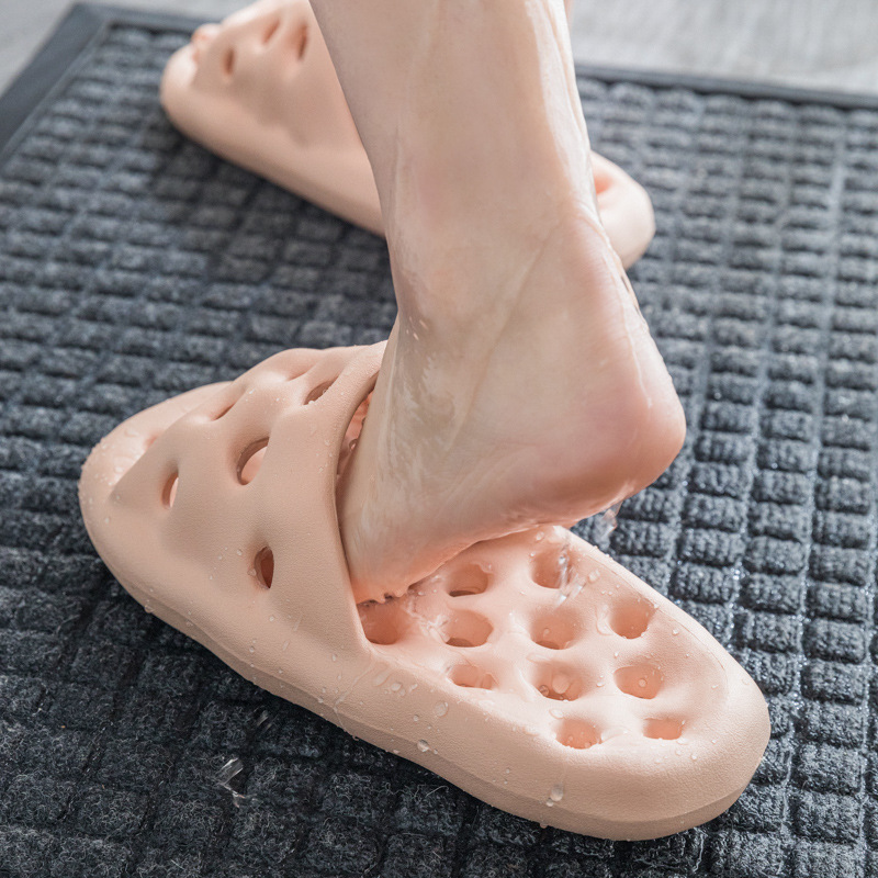 新款夏季情侣洞洞鞋家居家用浴室洗澡女士简约凉拖鞋漏水防滑