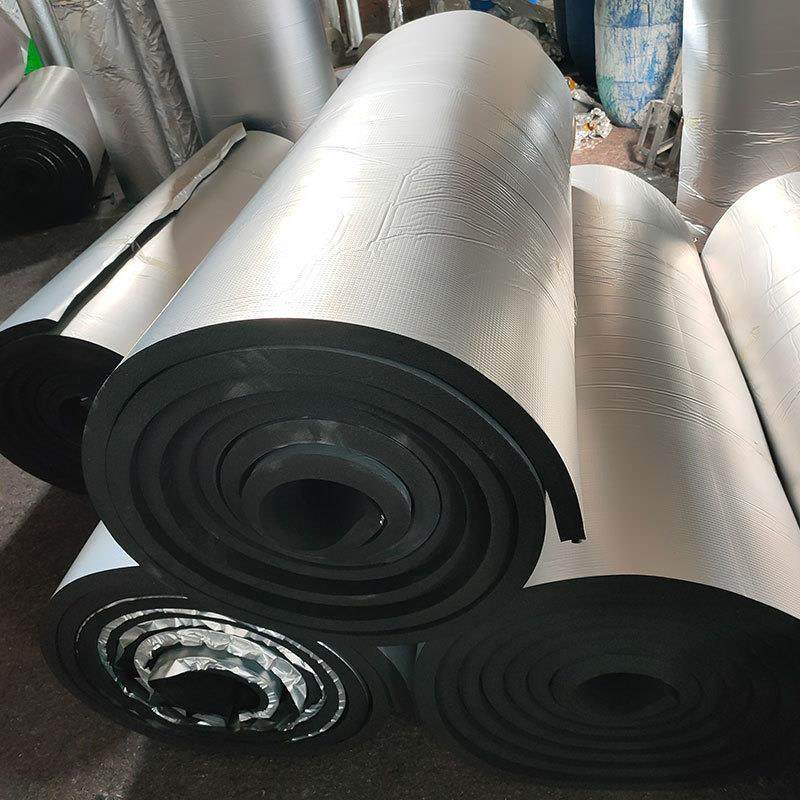 新款直销橡塑板铝箔橡塑发泡板B1级阻燃自粘隔热板室内保温材料屋