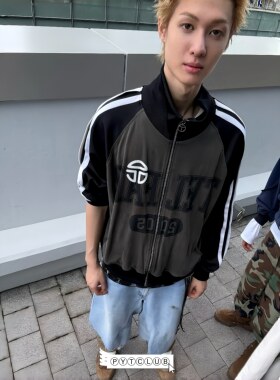 SS26 YOUNGYTKING Telfar Cortis风格棕黑拼接印花夹克男女