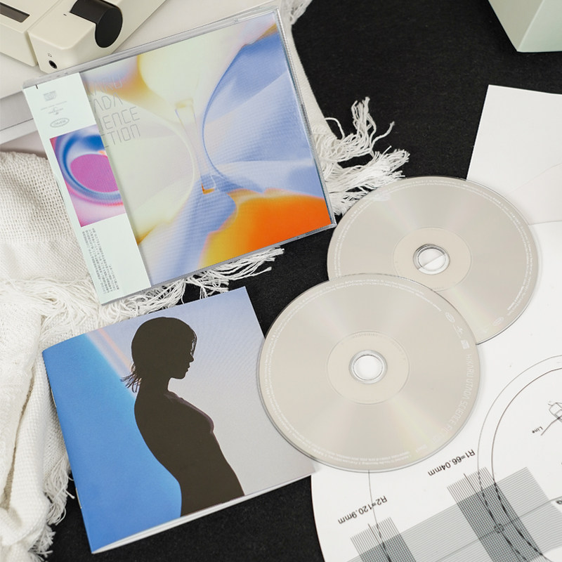 原装进口 宇多田光专辑 初恋 科幻小说2024年精选集 港版2CD唱片