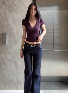 韩系复古拼接紫色正肩v领短袖t恤女夏季修身显瘦设计感百搭上衣潮