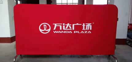 304材质不锈钢铁马护栏加厚定制 logo万达商场围栏安全