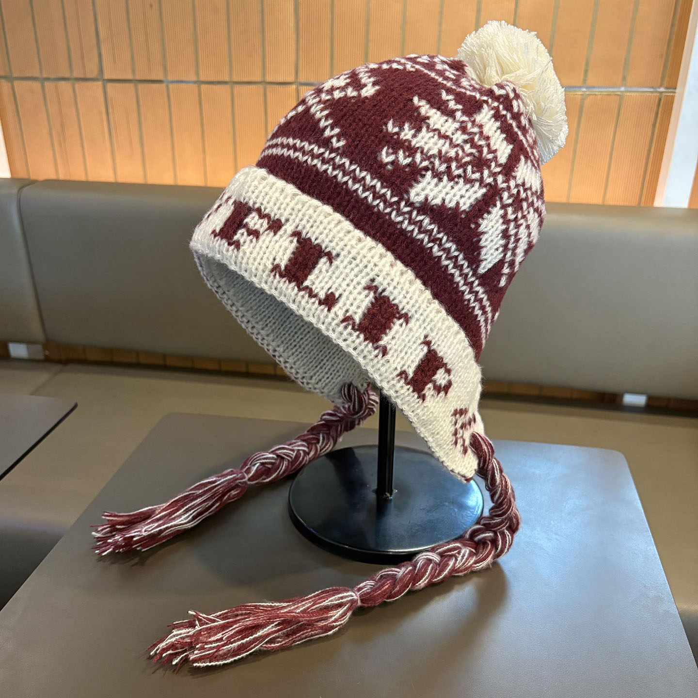 费尔岛风提花毛线帽女冬季加厚保暖甜美可爱毛球针织包头帽护耳帽,服饰配件/皮带/帽子/围巾,帽子,淘宝优惠券,粉丝福利购,淘宝优惠卷