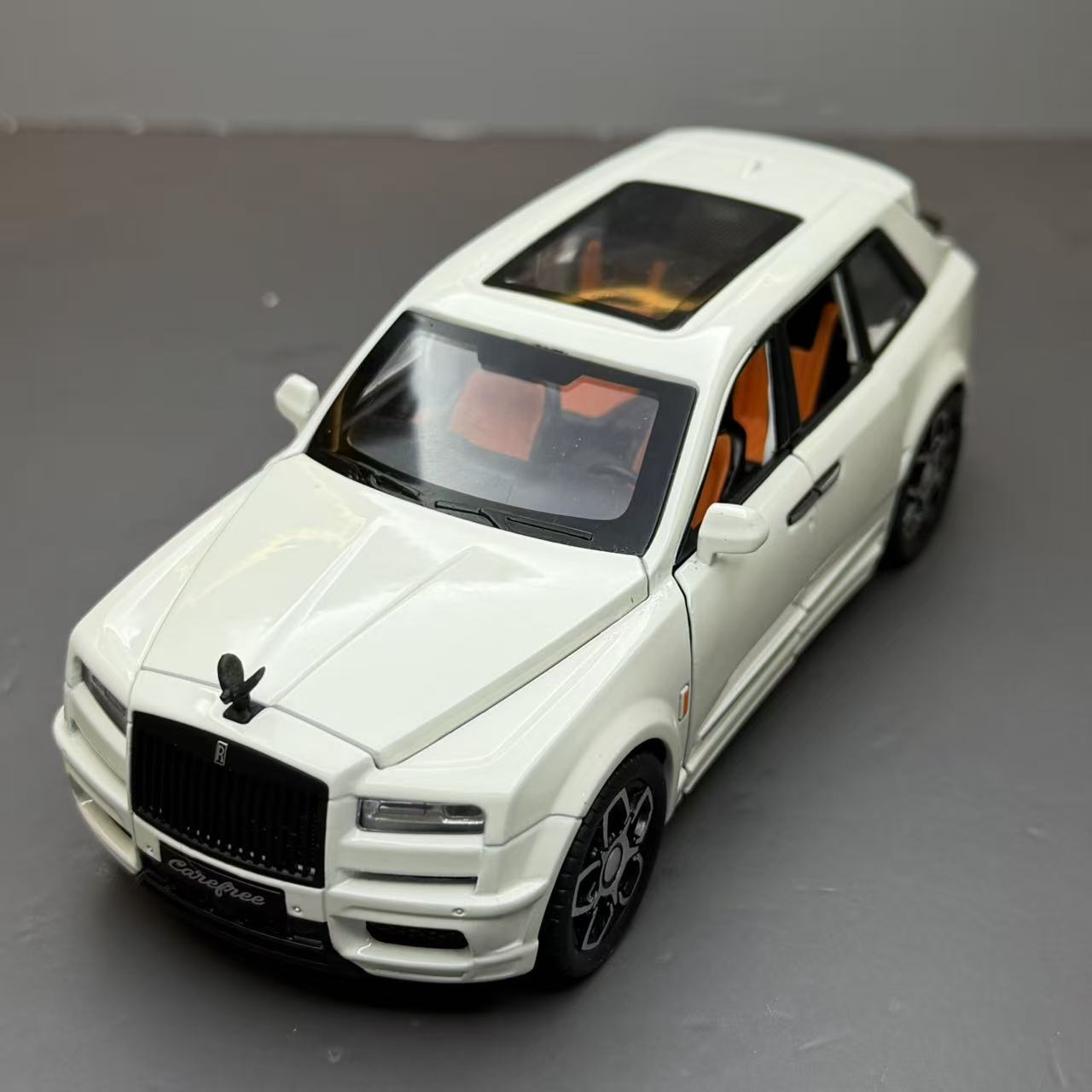 库里南BB版合金越野车模型玩具车