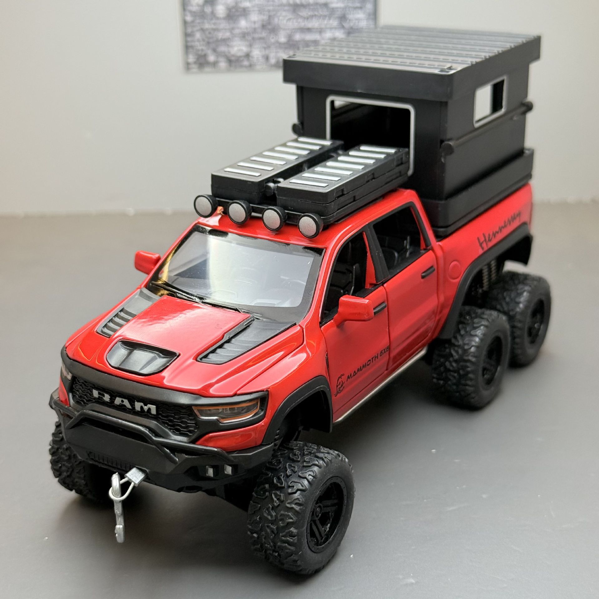 道奇霸王龙6X6皮卡合金房车模型