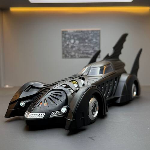 蝙蝠侠战车1995汽车模型玩具礼物