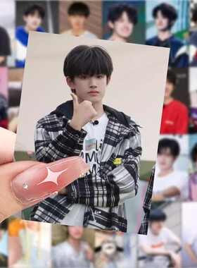 180张TF家族三代张极贴纸高颜值创意手账素材装饰行李箱标签防水