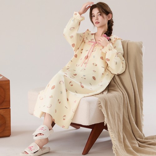 秋季长袖睡裙卡通印花甜美家居服