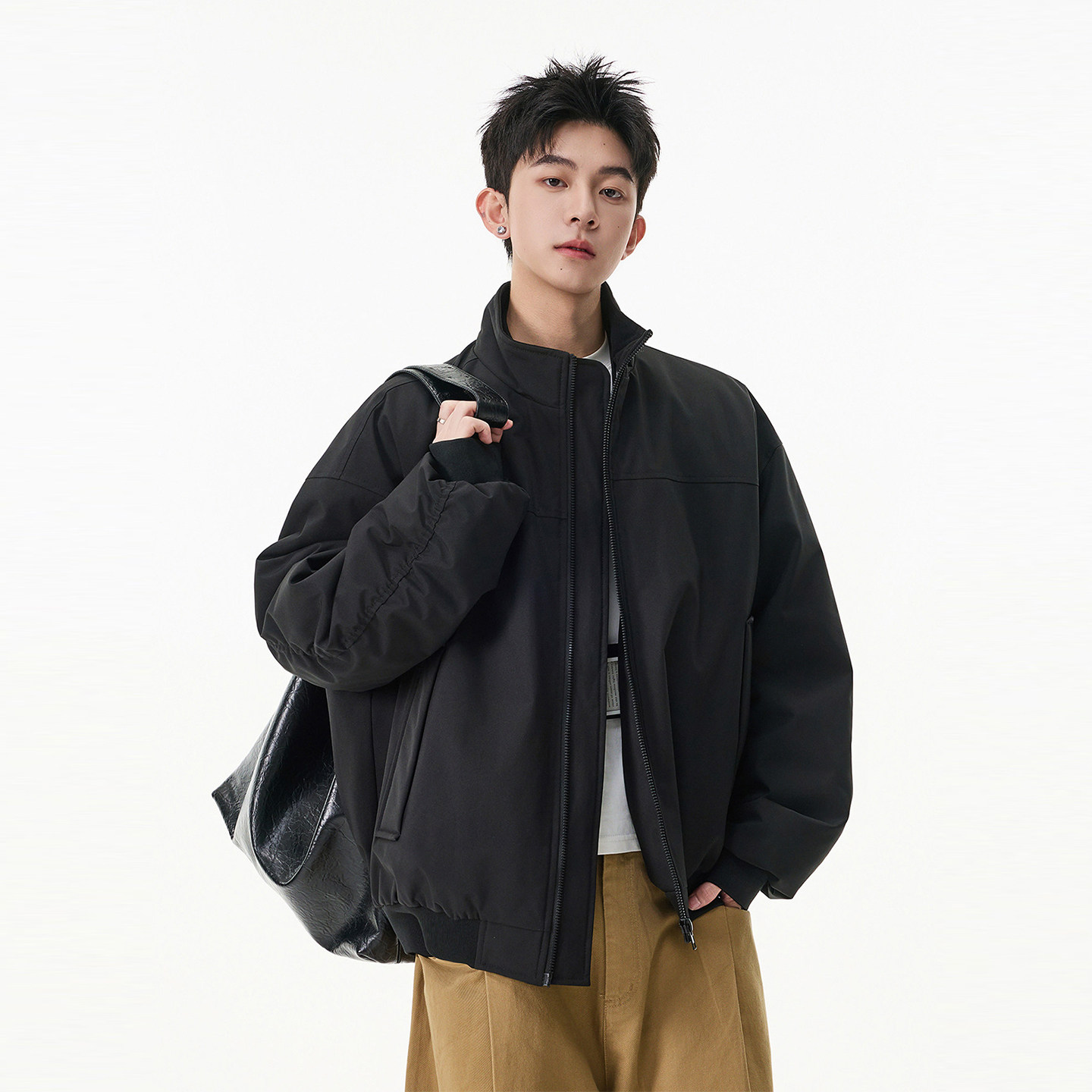 吾一白春秋季2026新款男生美式高街宽松黑色立领夹克男士百搭外套