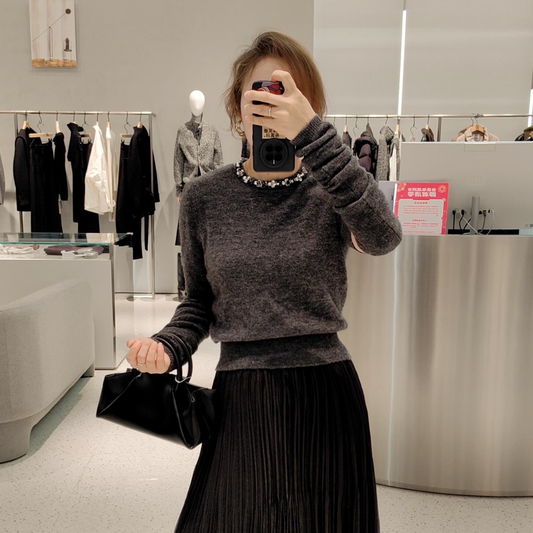 显瘦钉珠针织衫外套毛衣女