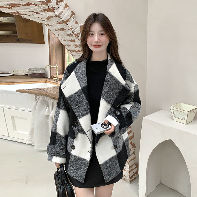 档口现货！！高级感时尚灰白格子毛呢外套ZB111-8871-P180-K268，女装毛呢外套，浙宝B馆111（原065）