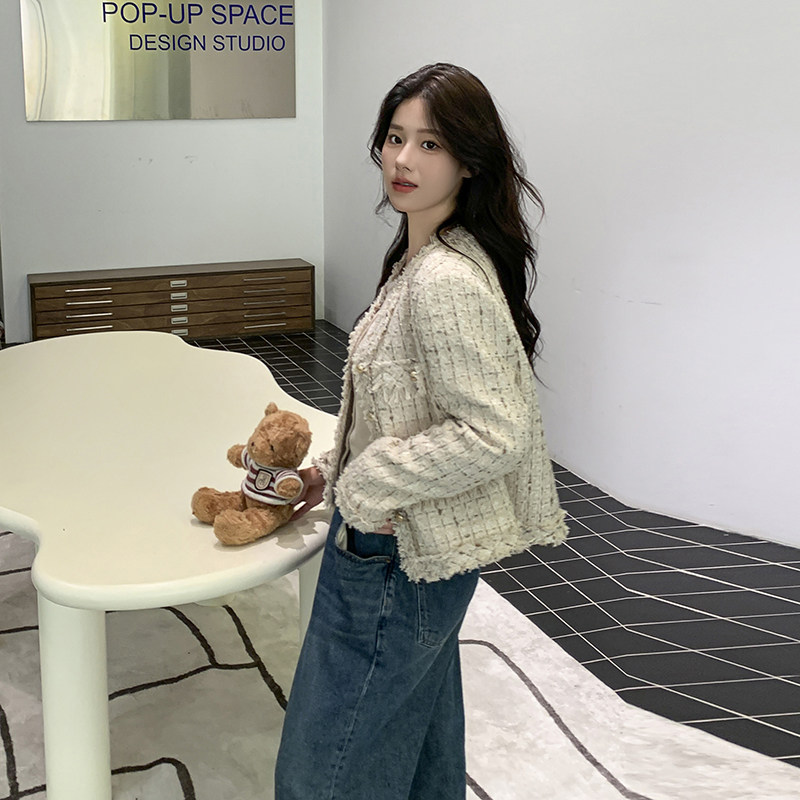 现货！！V领小香风羽绒服外套90绒ZB111-8319-P245-K368,女装羽绒服,浙宝B馆111（原065）