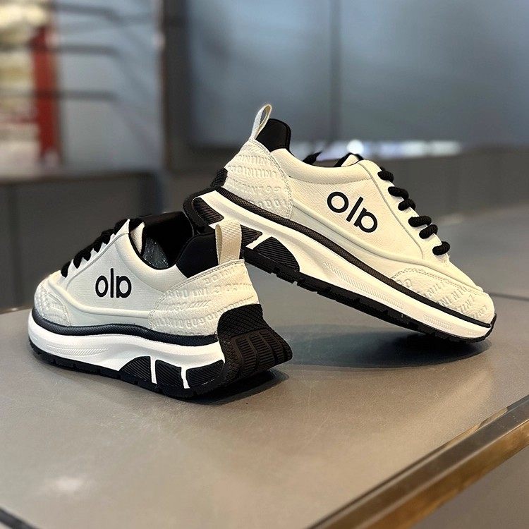 潮牌低帮真皮小白鞋男2025春季