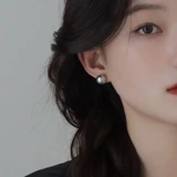 Париж [Дизайнерская чистая ручная рука] Истинные серьги из жемчуга Mattar