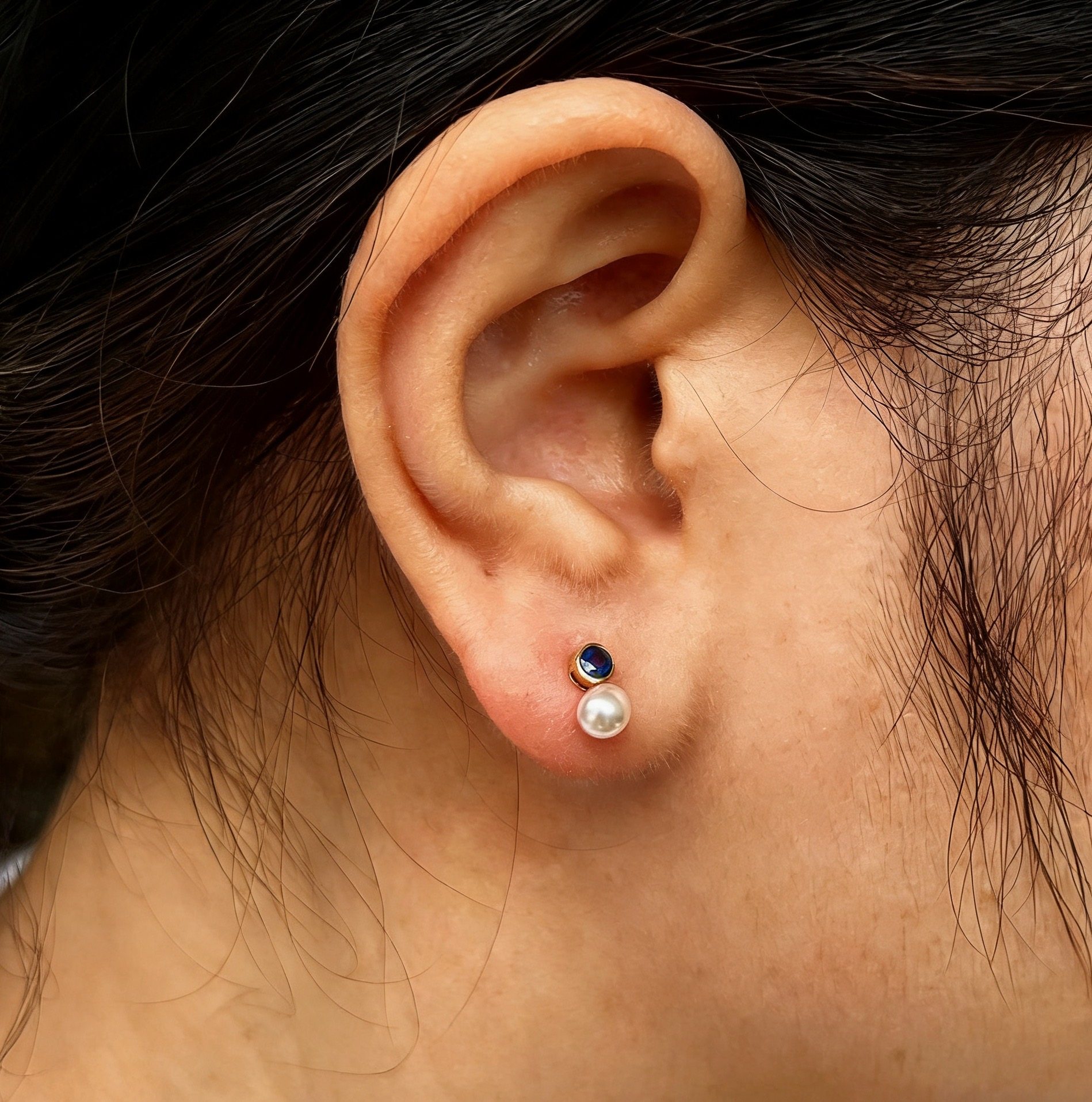 ROMANTIC纯银镀18k金圆形镶蓝锆石珍珠耳钉小巧精致气质时尚耳饰,饰品/流行首饰/时尚饰品新,银饰耳饰,淘宝优惠券,粉丝福利购,淘宝优惠卷