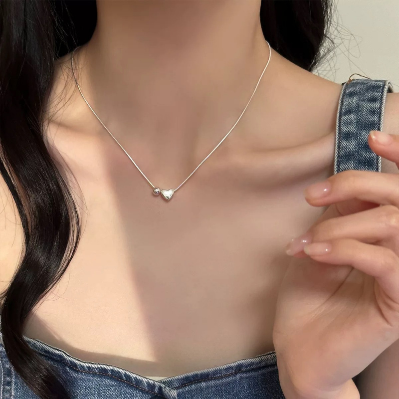 爱心圆珠项链女纯银轻奢简约颈链