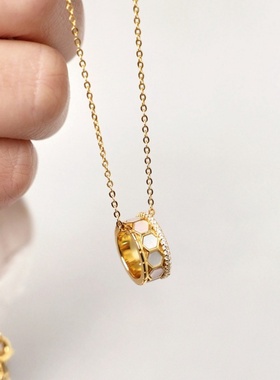 六边形贝母吊坠项链轻奢高级气质