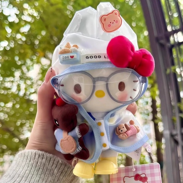 可爱hellokitty包包挂件高级感毛绒公仔小玩偶书包挂饰KT猫小挂件