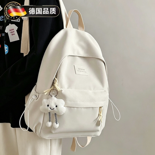 德式新款大容量尼龙布学生双肩包