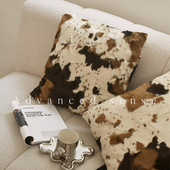 丛林之森 轻奢奶牛纹绒毛ins沙发抱枕靠枕靠垫沙发枕卧室床头枕