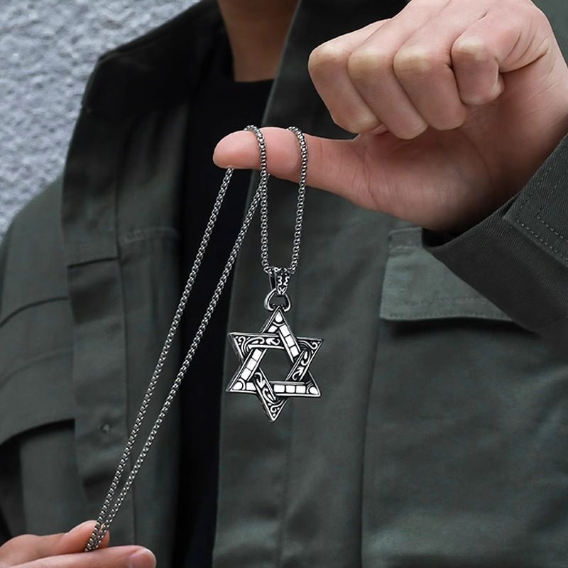 复古六芒星项链男潮嘻哈韩版个性毛衣链军牌配饰男士吊坠钛钢挂件
