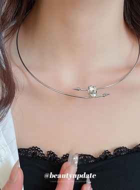 镶钻椭圆形交叉简约项圈时尚小众