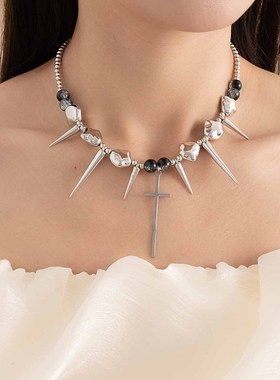潮流暗黑夸张铆钉不规则锁骨链y2