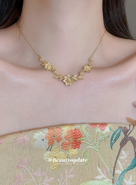 新品花朵树叶吊坠项链欧美精致百