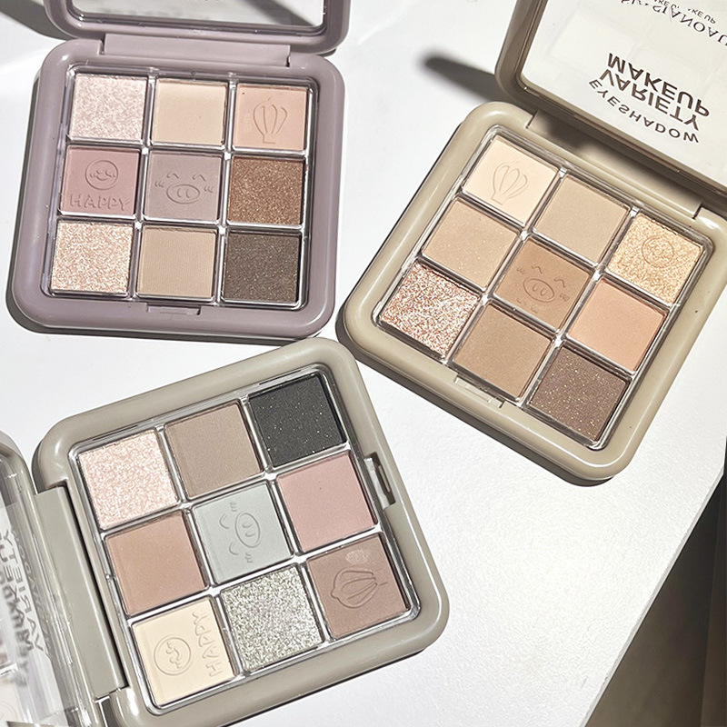 【粉丝福利】春日九色眼影盘九宫格珠光哑光细闪大地盘