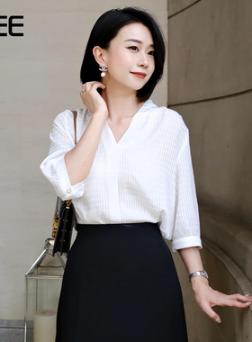 VEE【都市girl】夏季新款碎褶V领短袖衬衫女白色遮肉显瘦衬衣