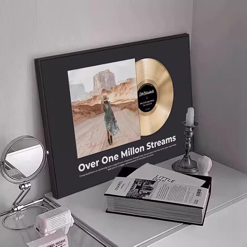 黑胶CD唱片横版装饰画现代简约小众高级感咖啡餐厅轻奢艺术摆挂画