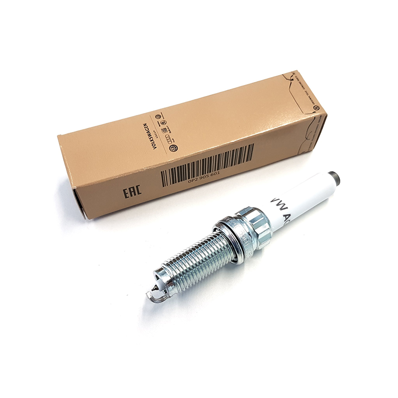 奥迪4.0TQ7Q8添越火花塞点火线圈