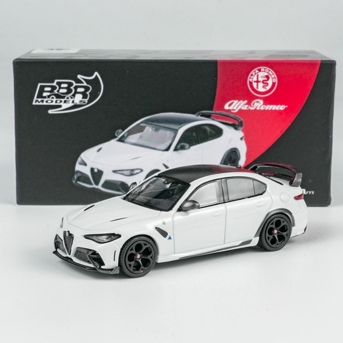 BBR164阿尔法罗密欧合金车模图片