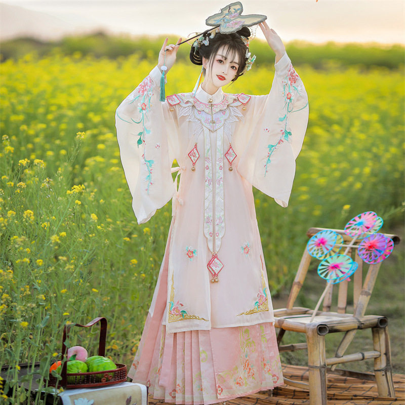 明制云肩汉服女2026新款春夏季改良马面裙中国风重工刺绣仙气古装