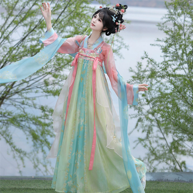 汉虞葵原创唐制齐胸襦裙汉服女2026新款夏季刺绣日常仙气绝美古装