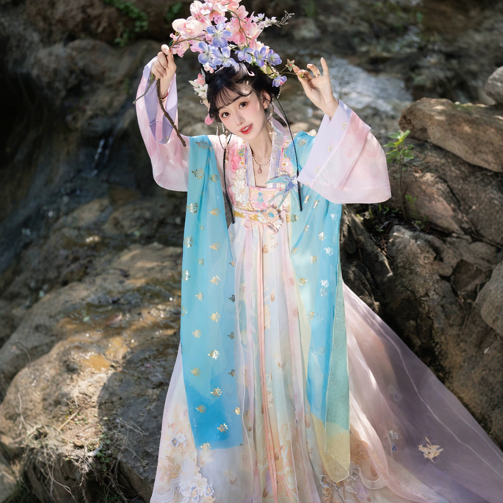 汉虞葵原创唐制汉服女春夏季款重工刺绣齐胸儒裙日常中国风莺花仙