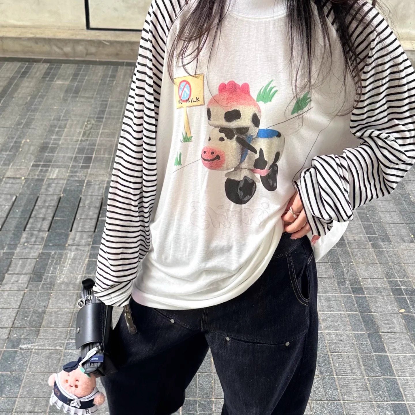 现货CHEE设计师品牌25夏季新款奶牛摩托条纹插肩袖长袖休闲T恤女