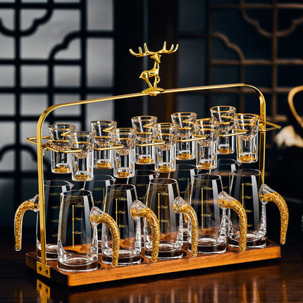 2025新款水晶金箔白酒杯酒具套装高级感家用一口杯分酒器轻奢高档