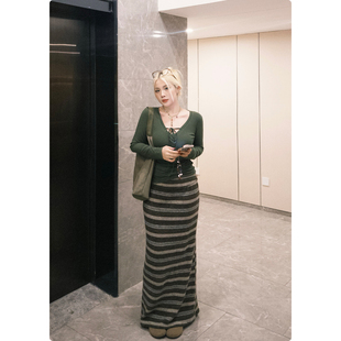 糯米子 超暖糯条纹针织毛呢半身裙秋冬一步直筒裙 条纹脉络