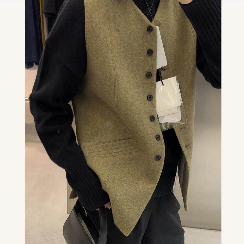 巨好看的早秋上衣女2025年韩系淡人高知穿搭小香风芥末绿西装马甲